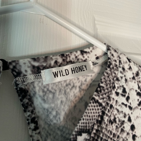 Bodysuit - Picture 3 of 3